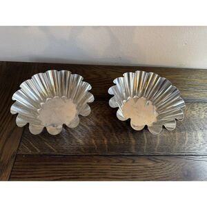 2 French baking pans, cakes, tarts - aluminum fluted pans